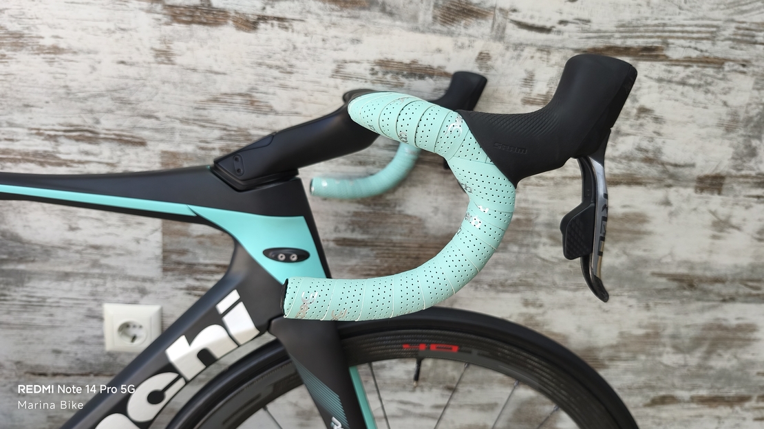 Bianchi Oltre RC Disc SRAM Red AXS Quarq Powermeter Speed 40T Carbon | 57