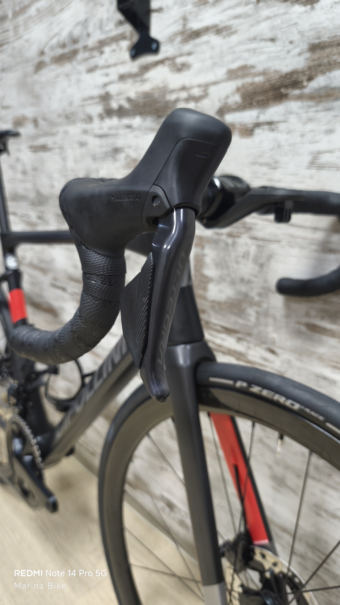 Cipollini Dolomia Ultegra Di2 Aeolus RSL 37 Carbon | L
