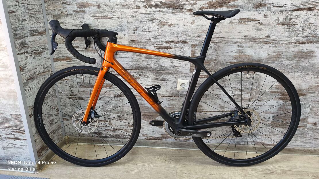 Giant TCR Pro 0 SRAM Force AXS D1 Powermeter DT Swiss Performance | M