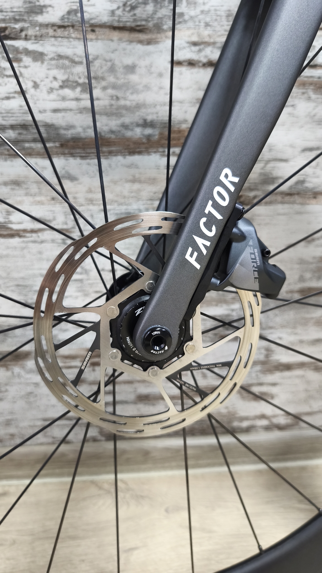 Factor LS Gravel SRAM Force/Rival AXS CeramicSpeed Zipp 303S Tubeless | 49