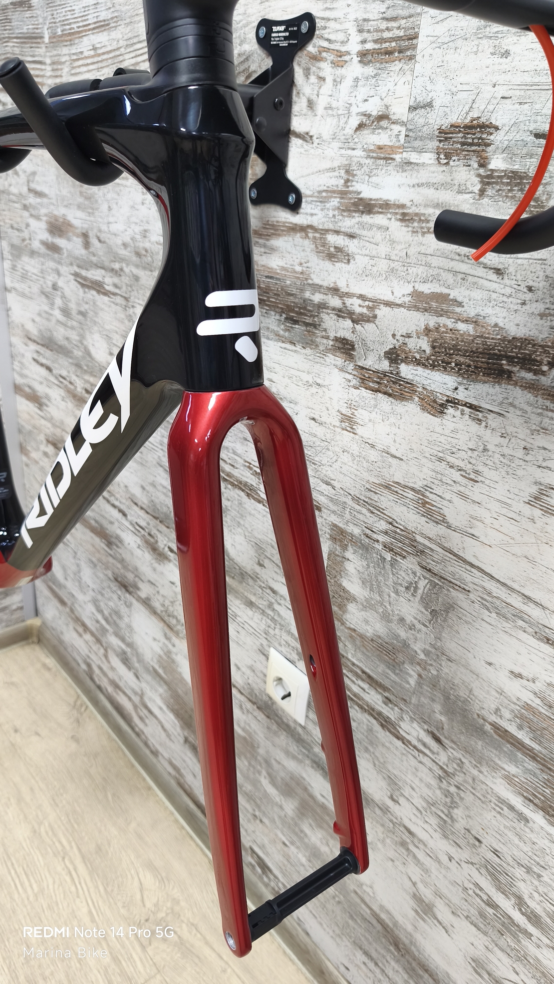 Карбонова рамка Ridley Fenix SLIC Disc Forza Cirrus PRO | M