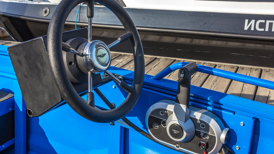 VOLZHANKA VBOATS 42 Scout