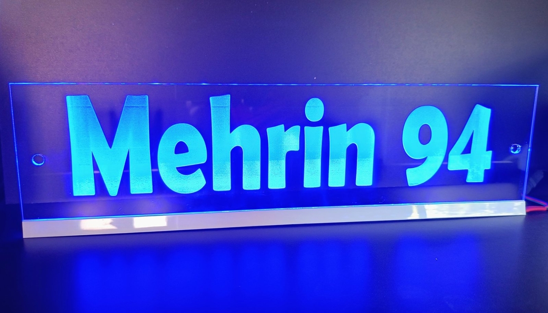 Светеща LED табела