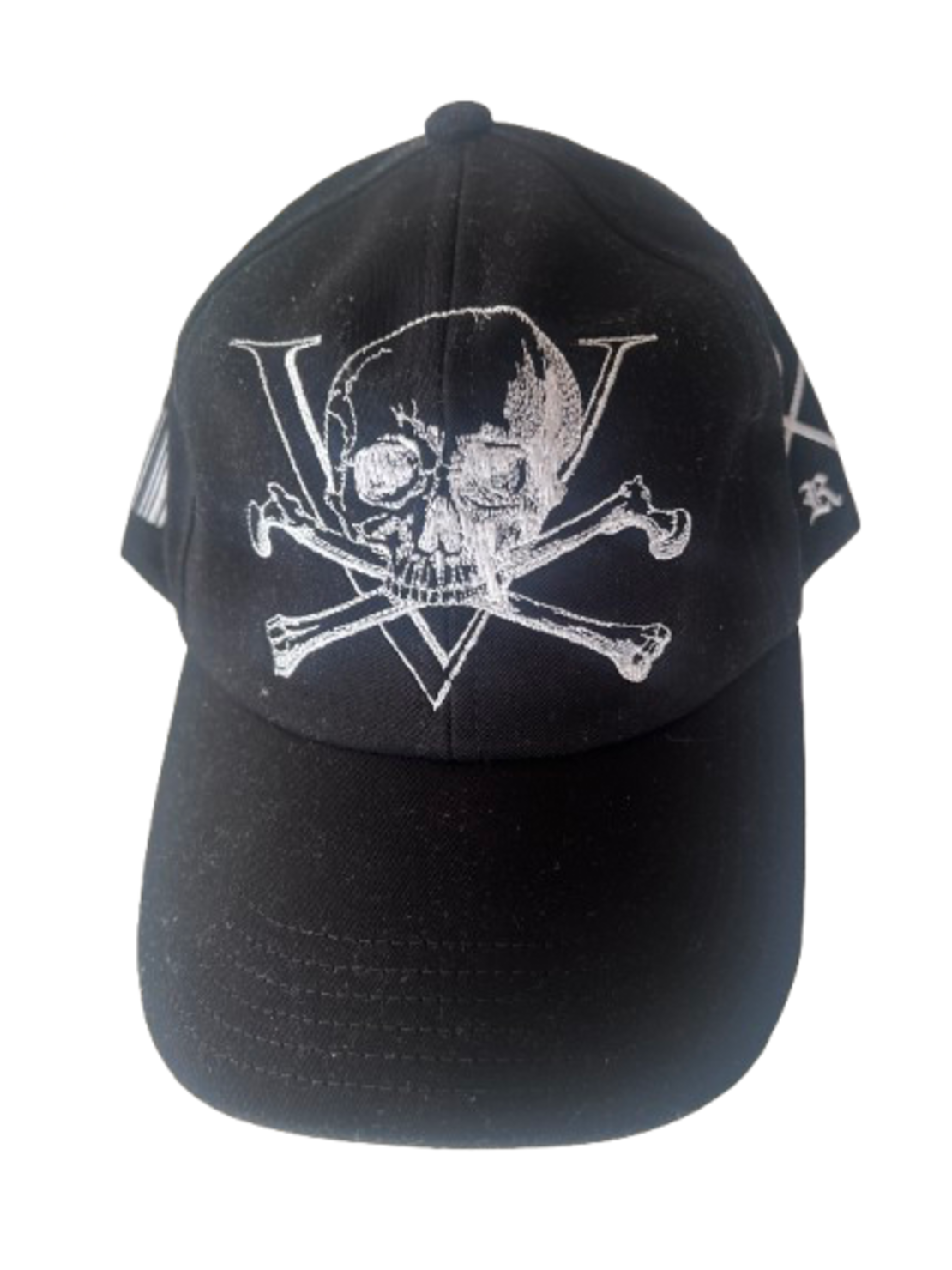 Black baseball cap