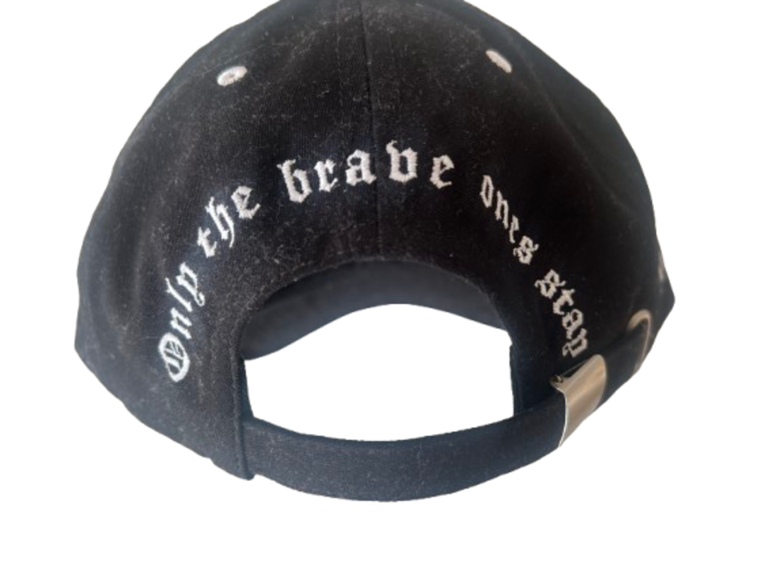 Black baseball cap