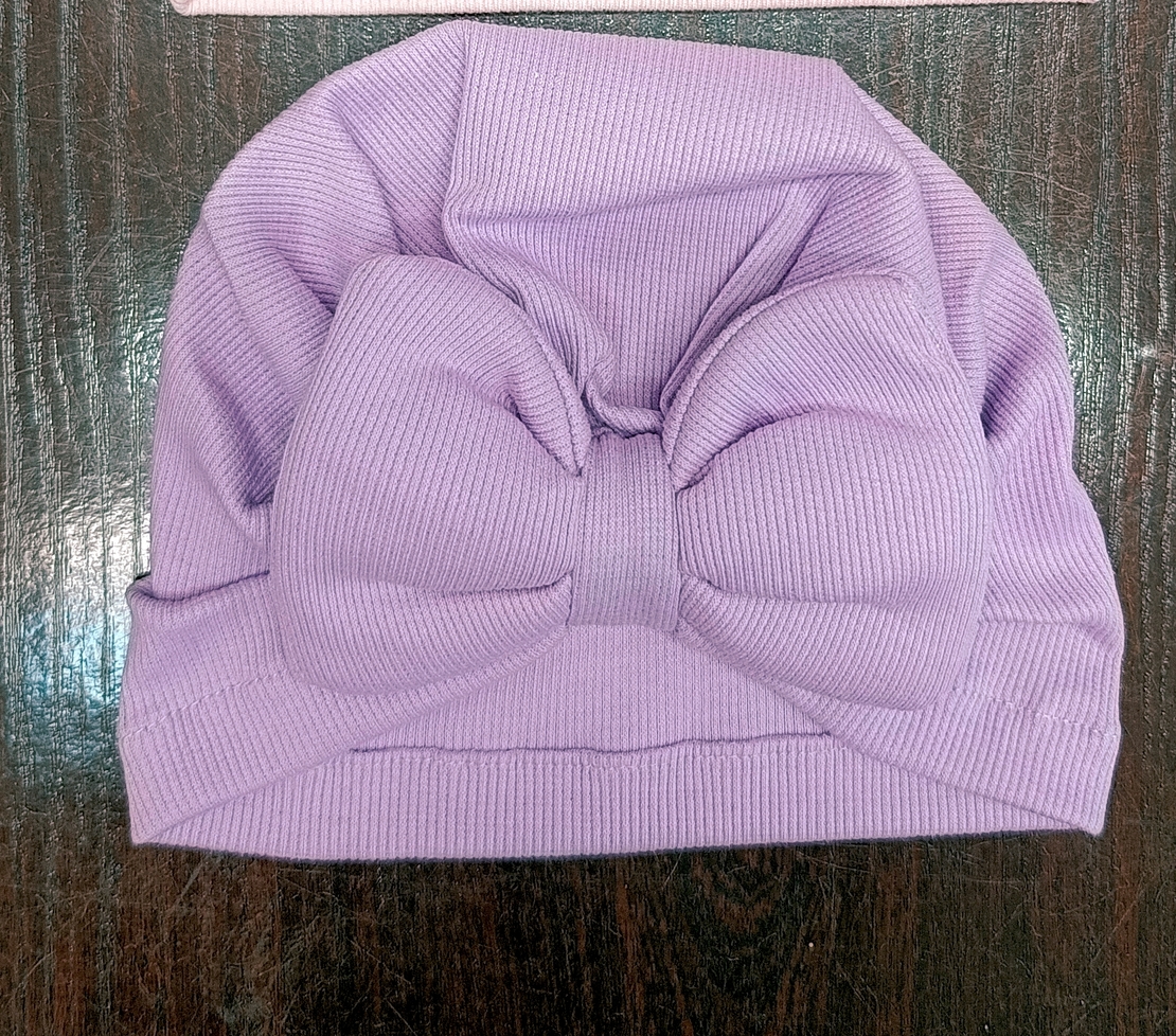 Бебешка шапка тип тюрбан 0-6 месеца