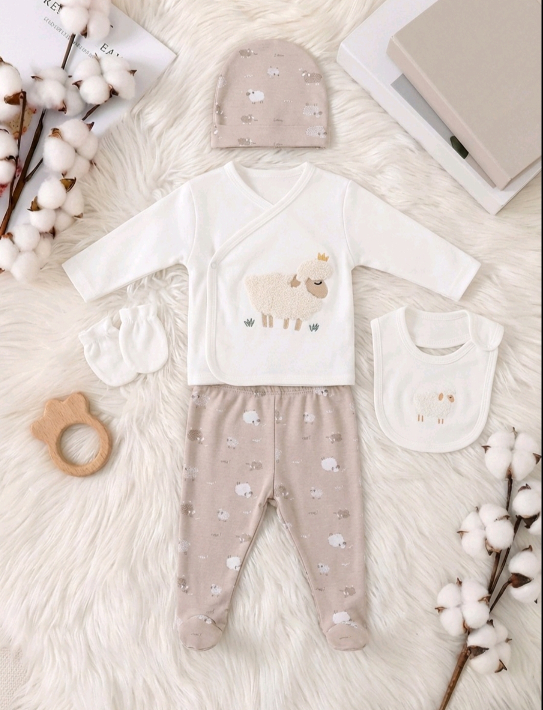 Комплект от 5 части Агънце