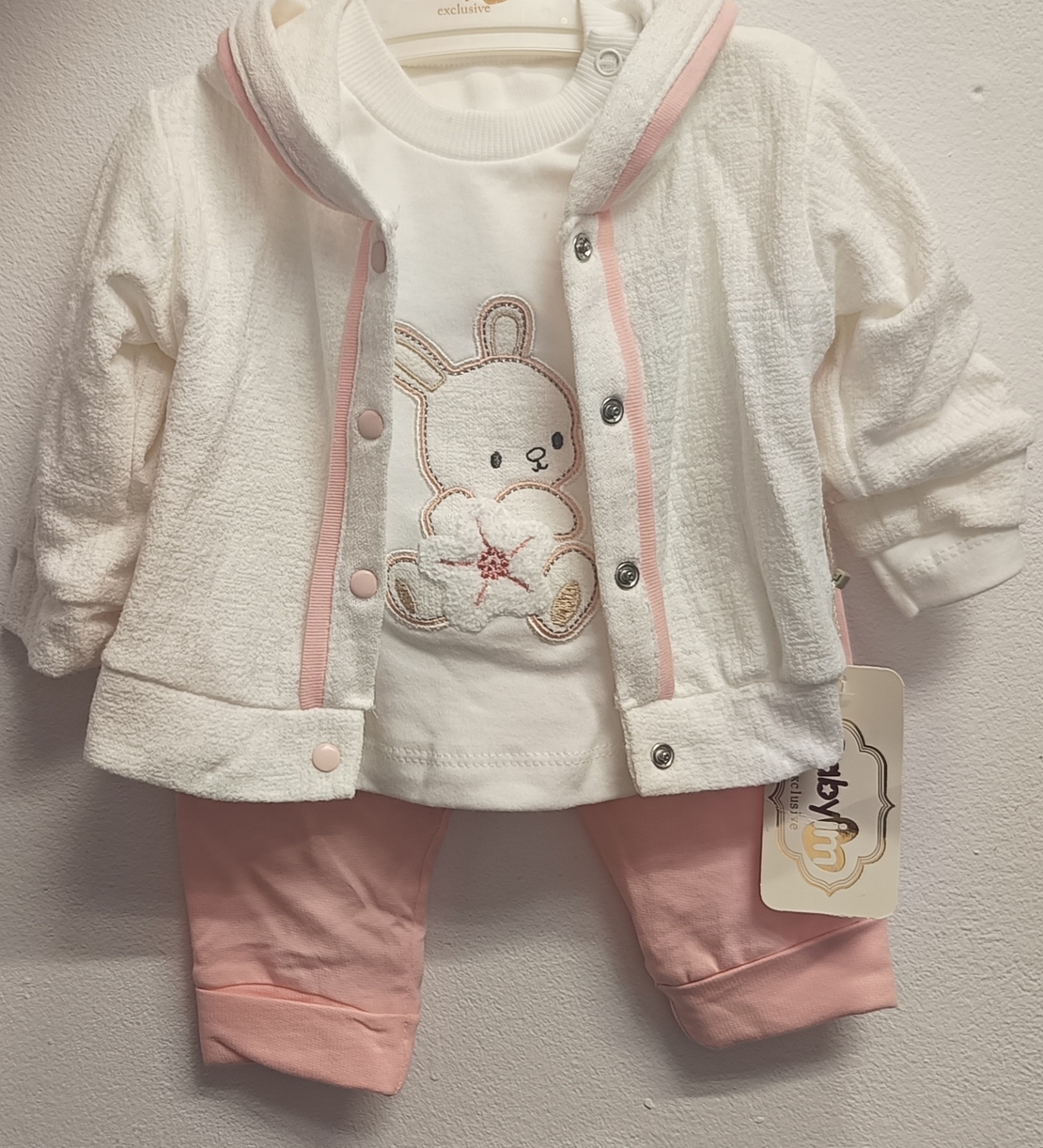 Комплект от 3 части  Бяло Зайче