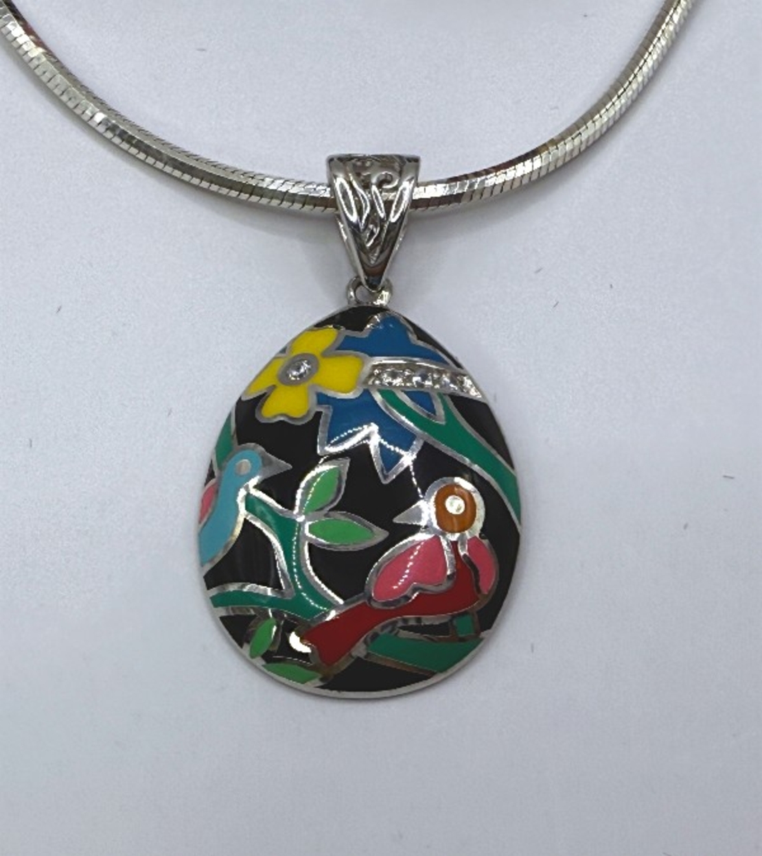 Комплект с цветен емайл и циркони