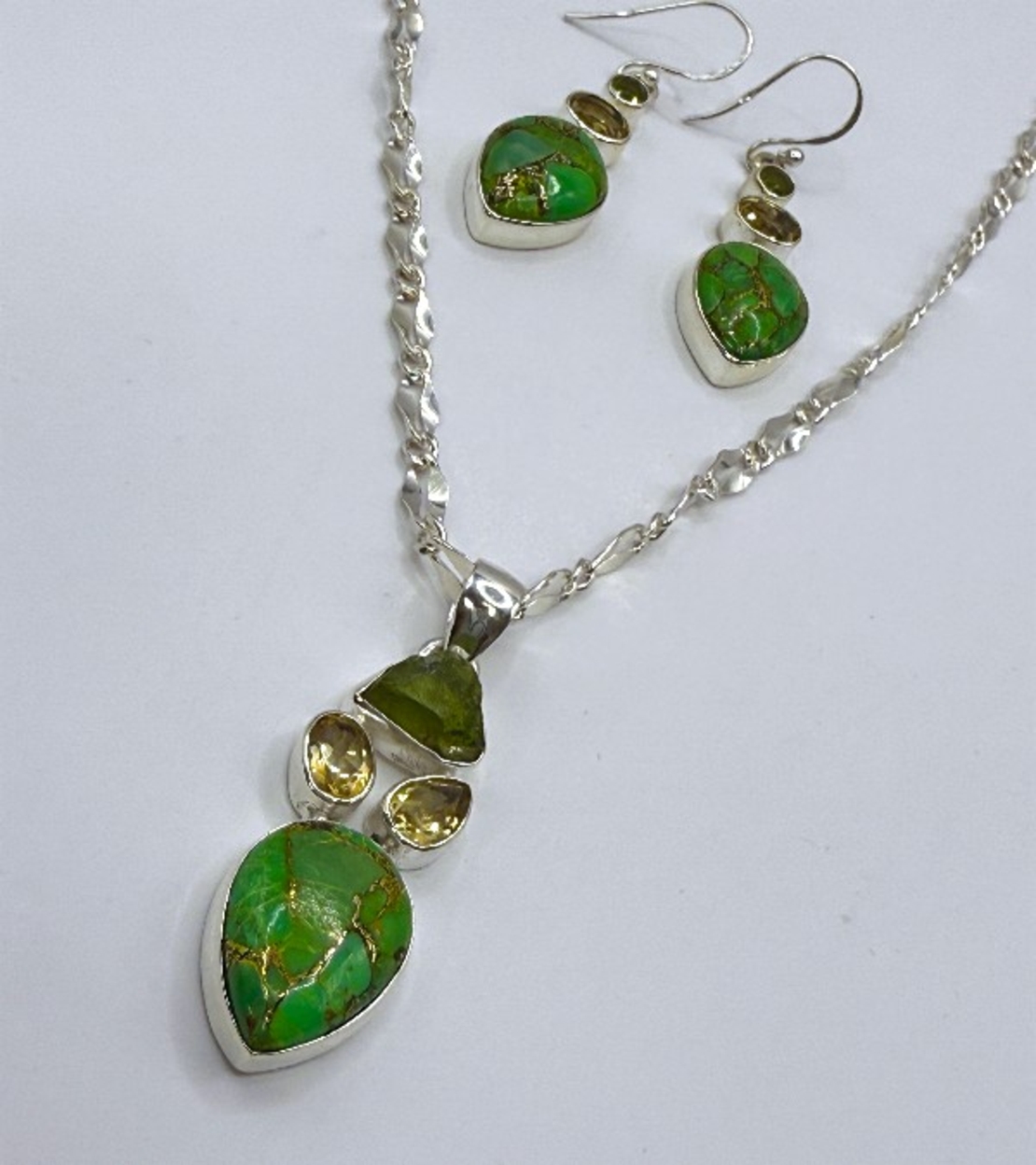 Комплект с тюркоаз със стабилизиран цвят