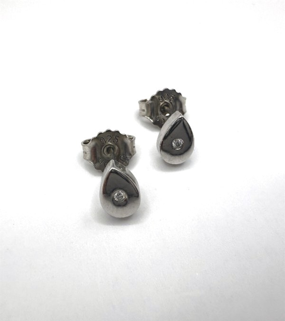 Сребърни обици с диаманти