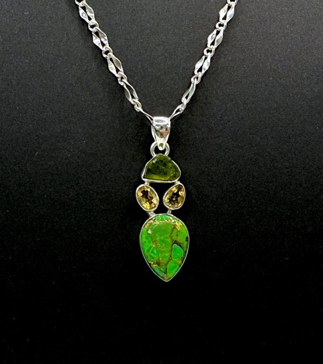 Комплект с тюркоаз със стабилизиран цвят