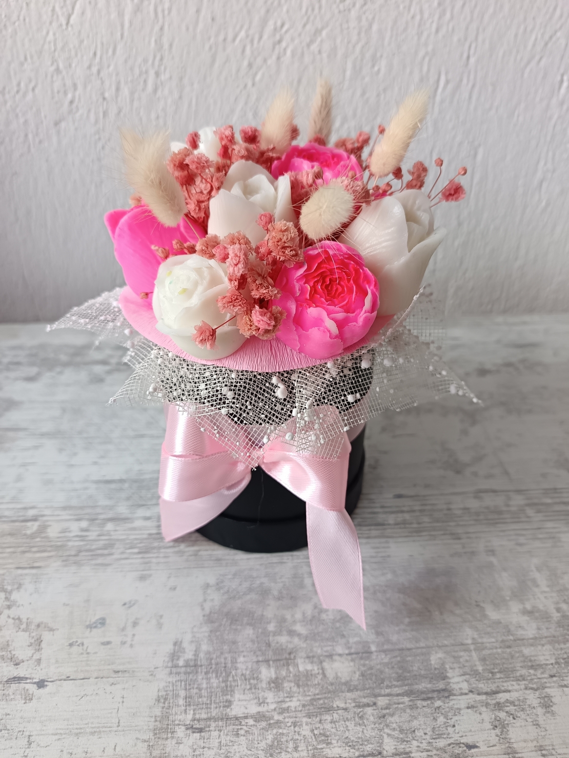 Букет от соеви свещи