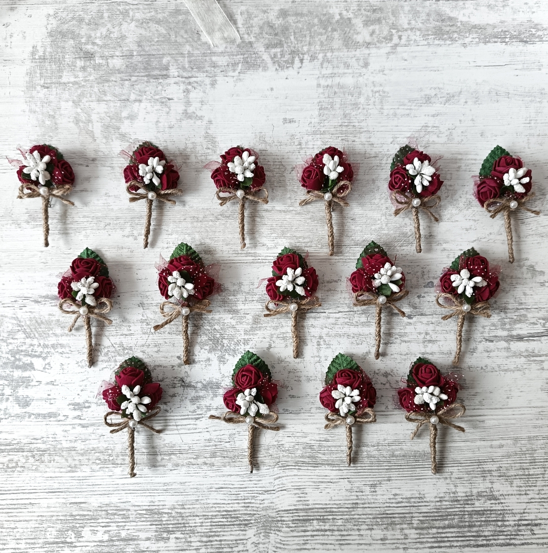 Бутониери - бордо