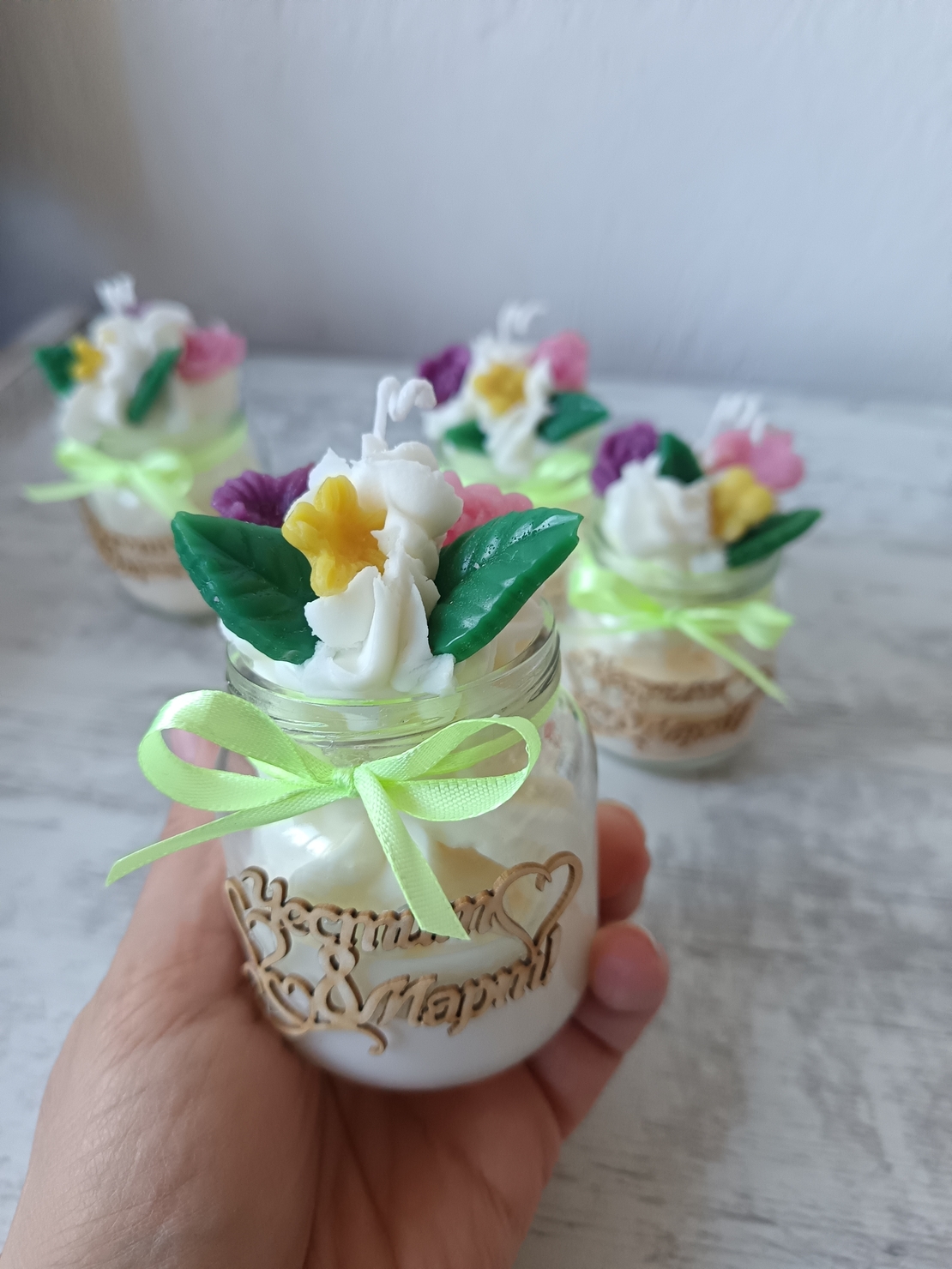 Ароматна свещ в бурканче