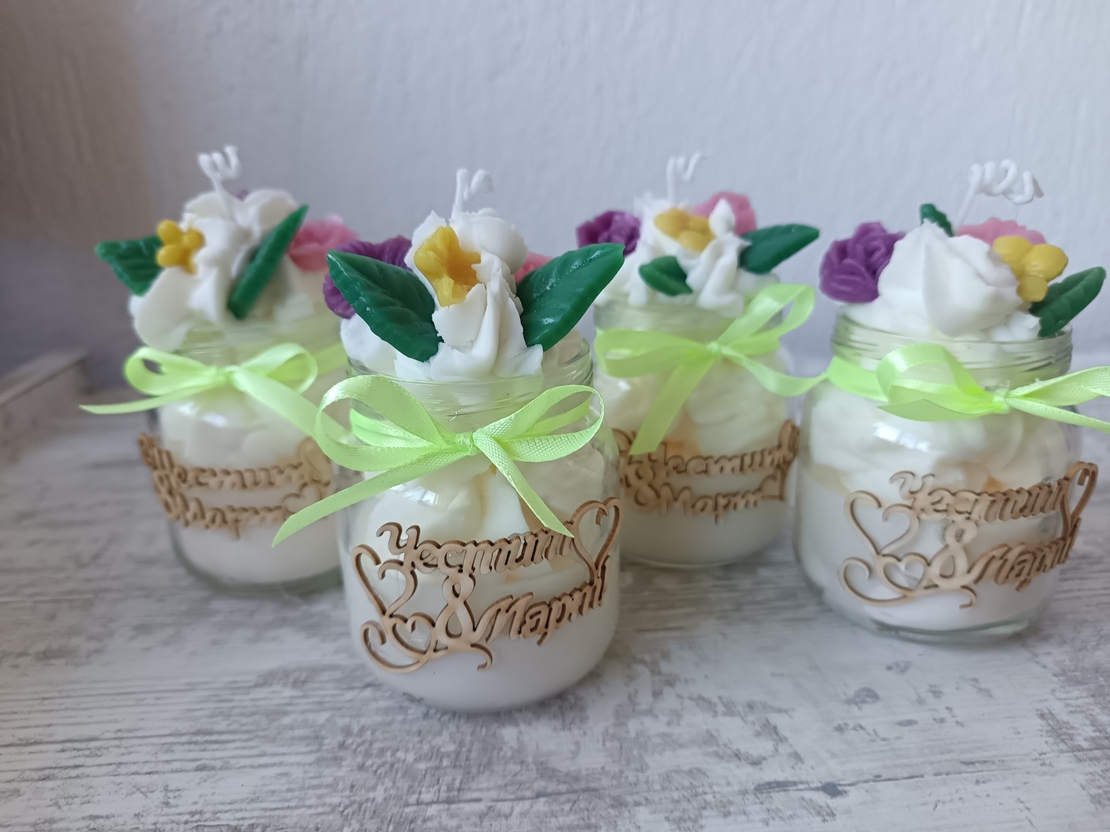 Ароматна свещ в бурканче