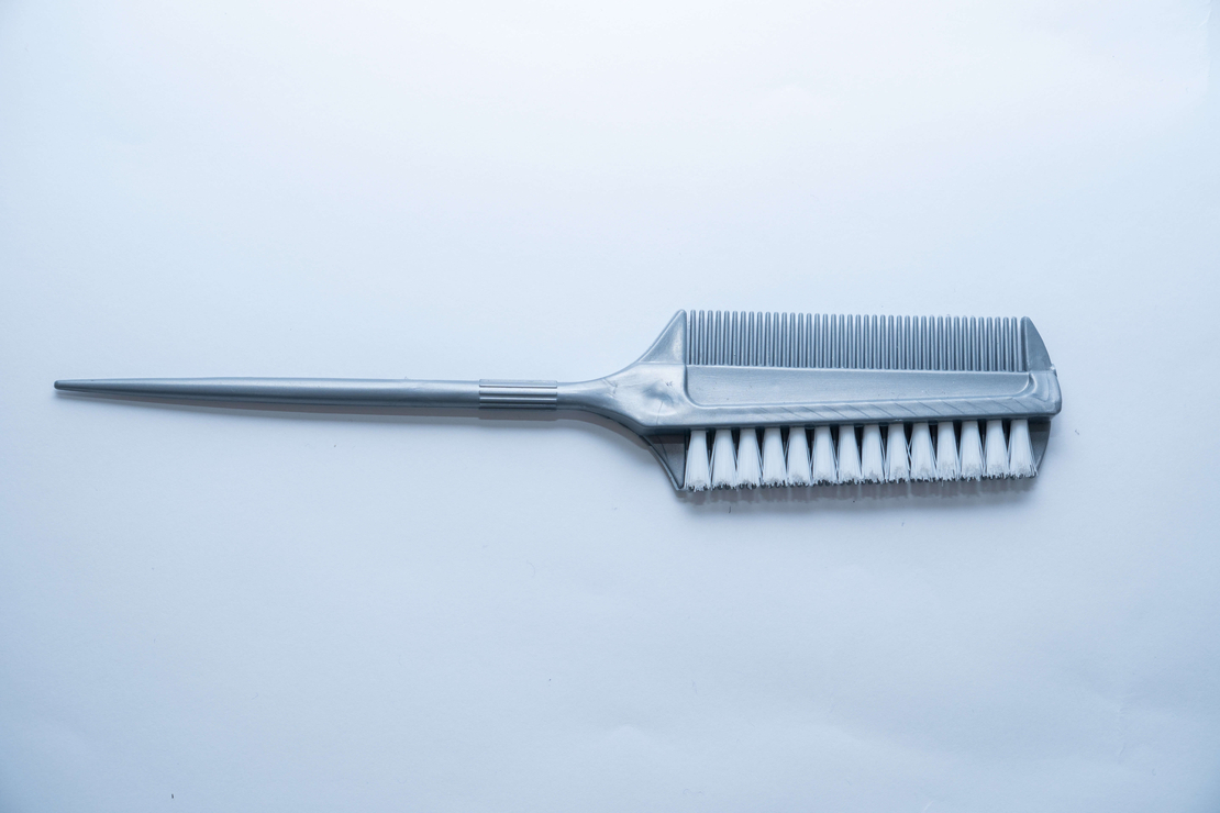 Двоен гребен за приглаждане