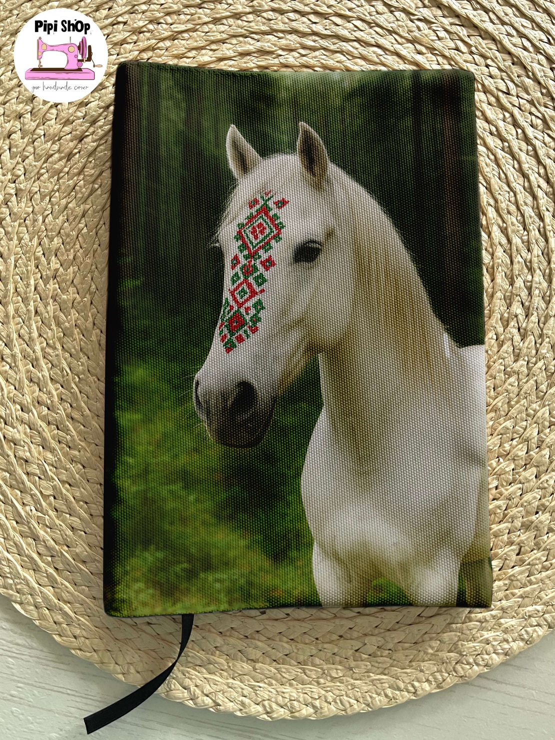 Подвързия за книга с български кон с персонализация | Хендмейд уют и стил