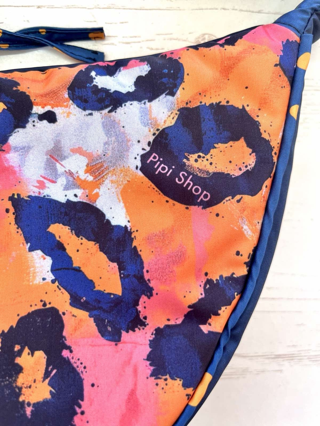 Чанта с регулируема дръжка 