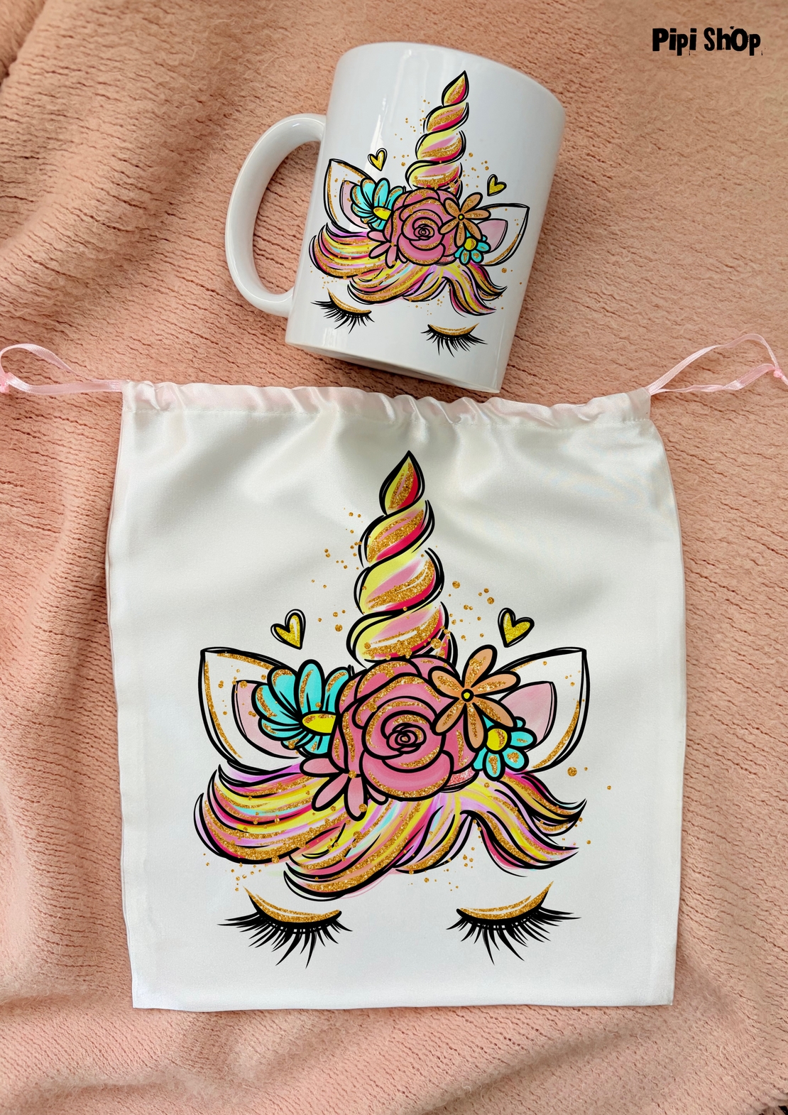 Коледен сет от сатенена торбичка и чаша  