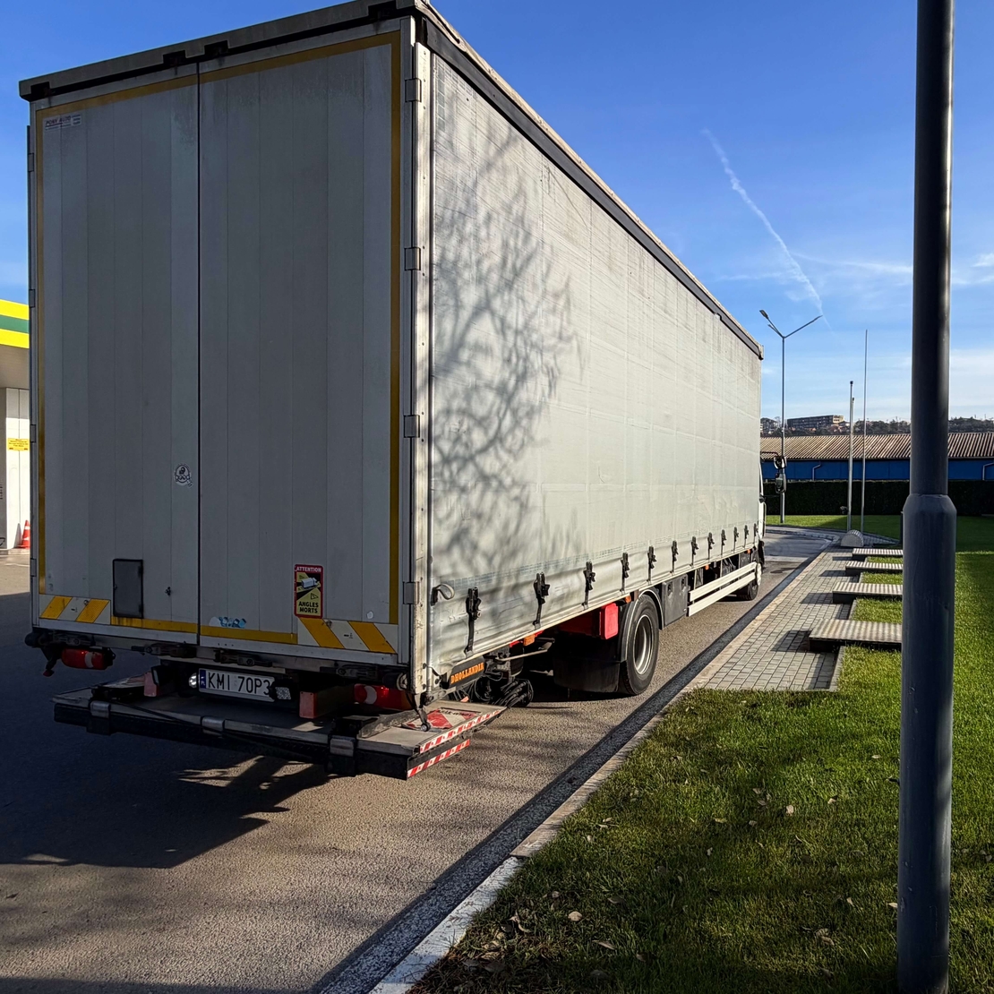 Renault D16 2018 ПАДАЩ БОРД