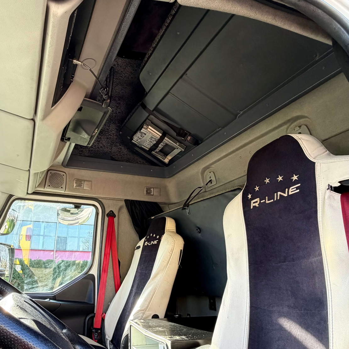 Renault D16 2018 ПАДАЩ БОРД