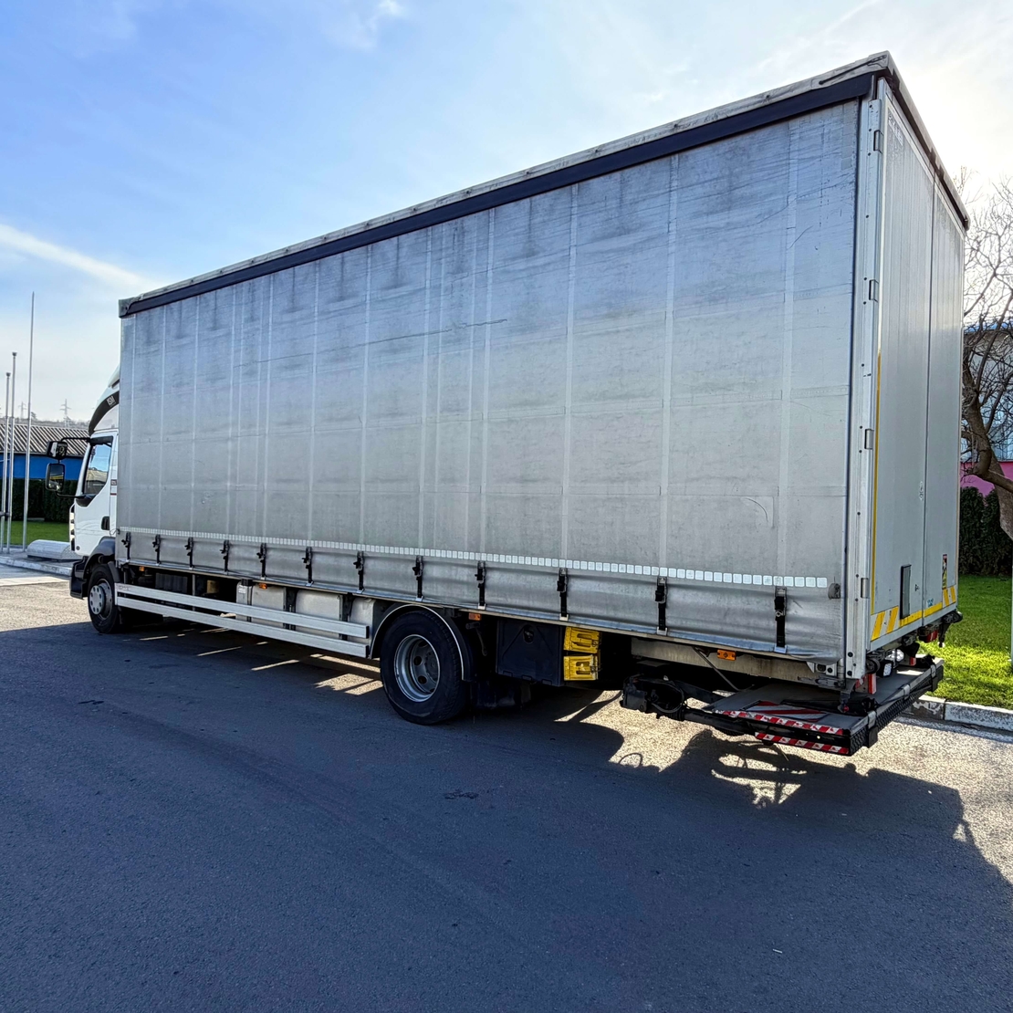 Renault D16 2018 ПАДАЩ БОРД