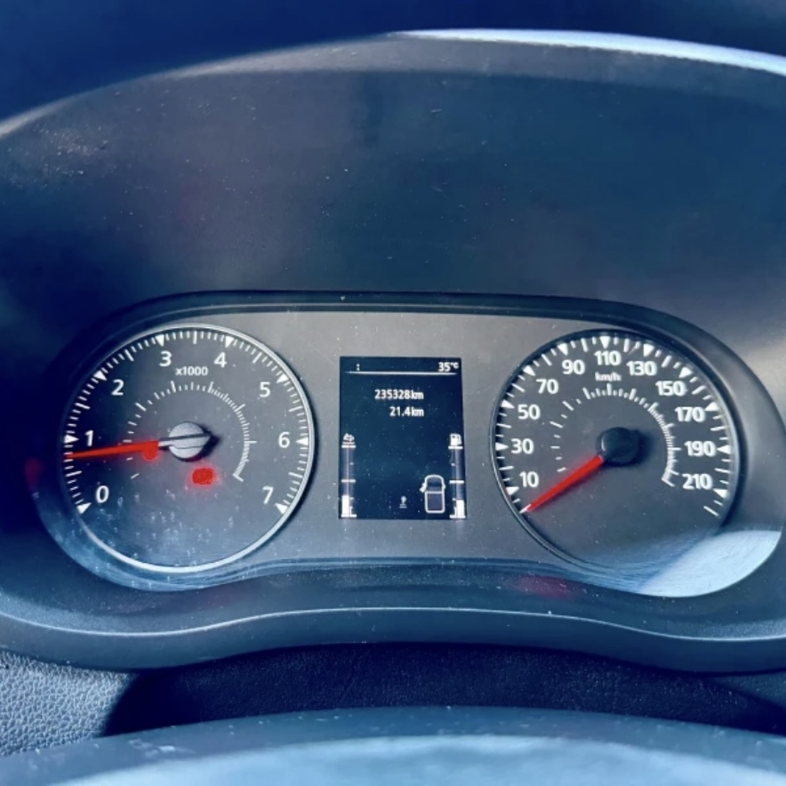 РЕНО МАСТЪР 2.3 170 к.с. TWIN CAB