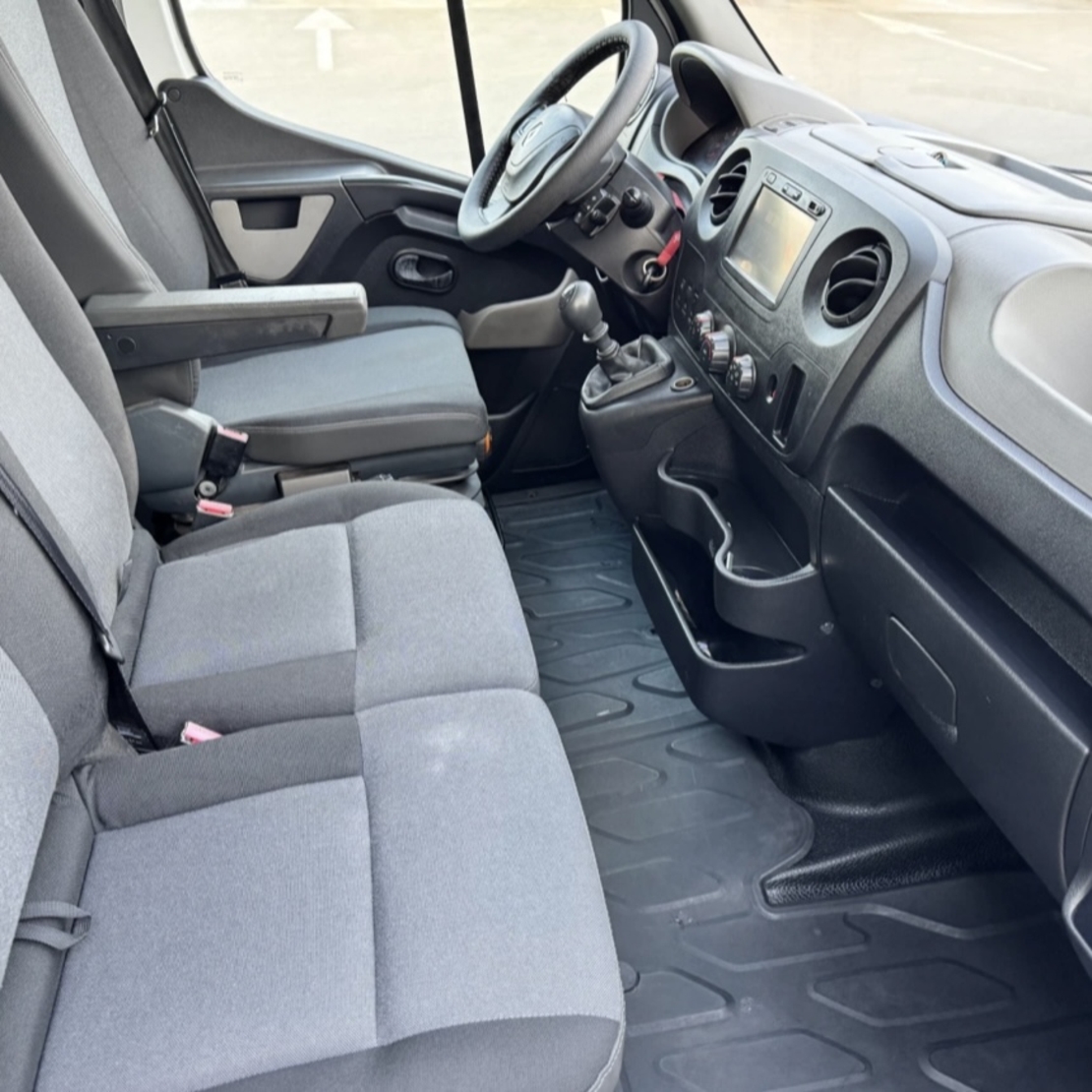 Renault Master 2016  ПАДАЩ БОРД