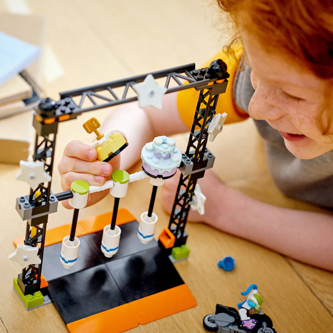 LEGO® City Stuntz Каскадьорско предизвикателство Knock-Down 60341