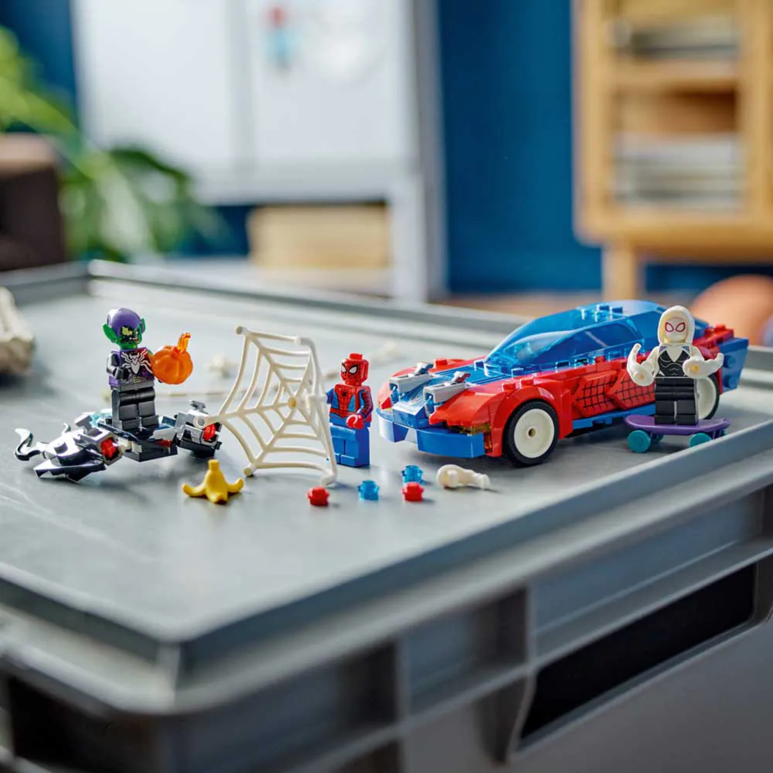 LEGO® Marvel Състезателната кола на Спайдърмен с Венъм и Зеления гоблин 76279