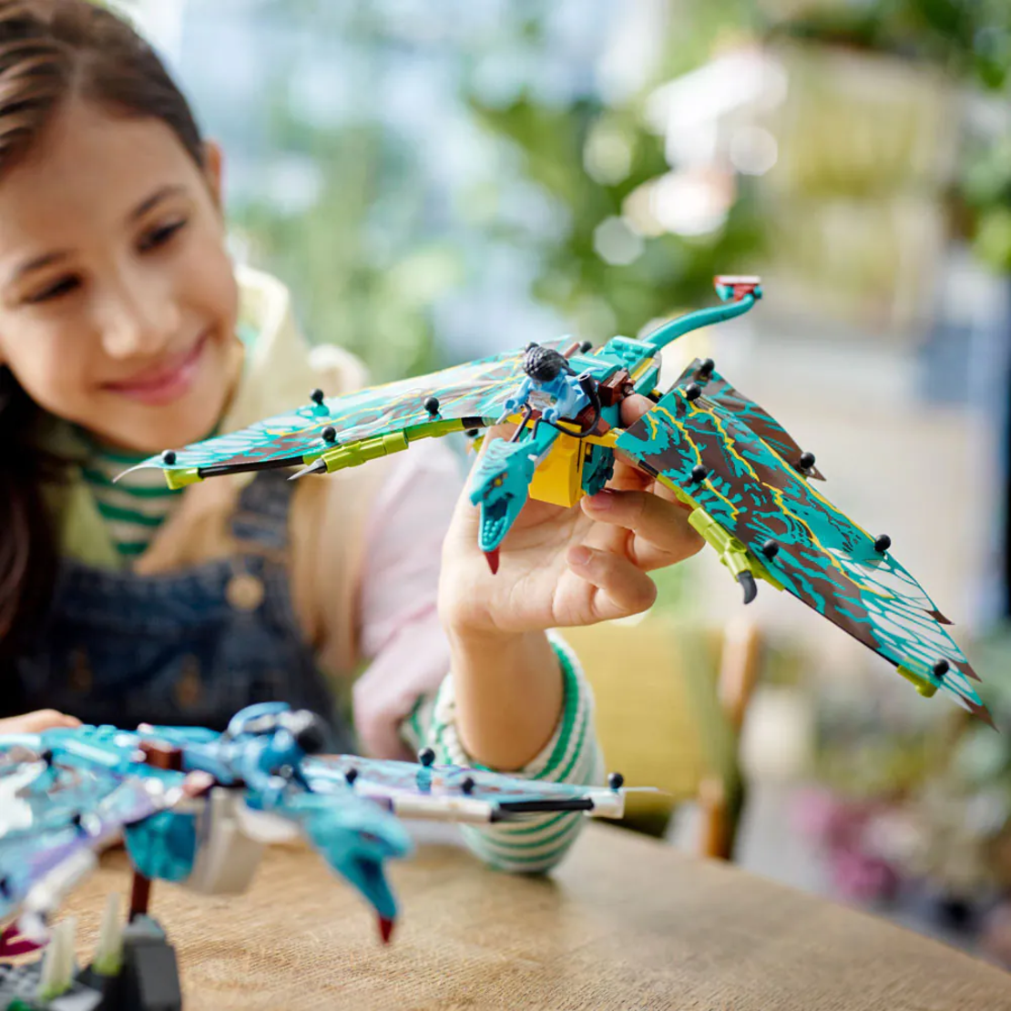 LEGO® Avatar Първият банши полет на Джейк и Нейтири 75572