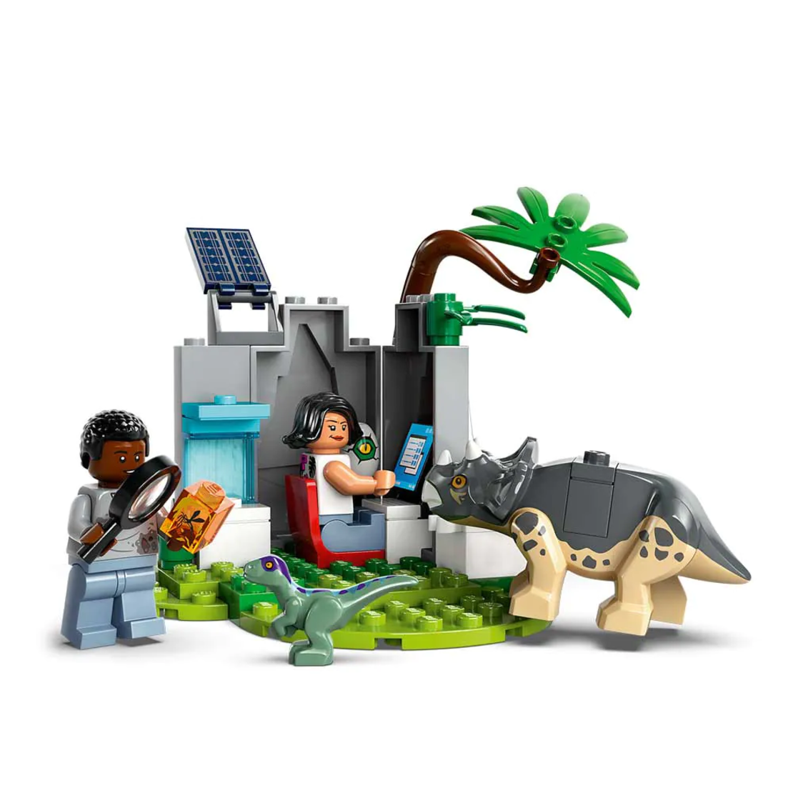 LEGO® Jurassic World Спасителен център за бебета динозаври 76963