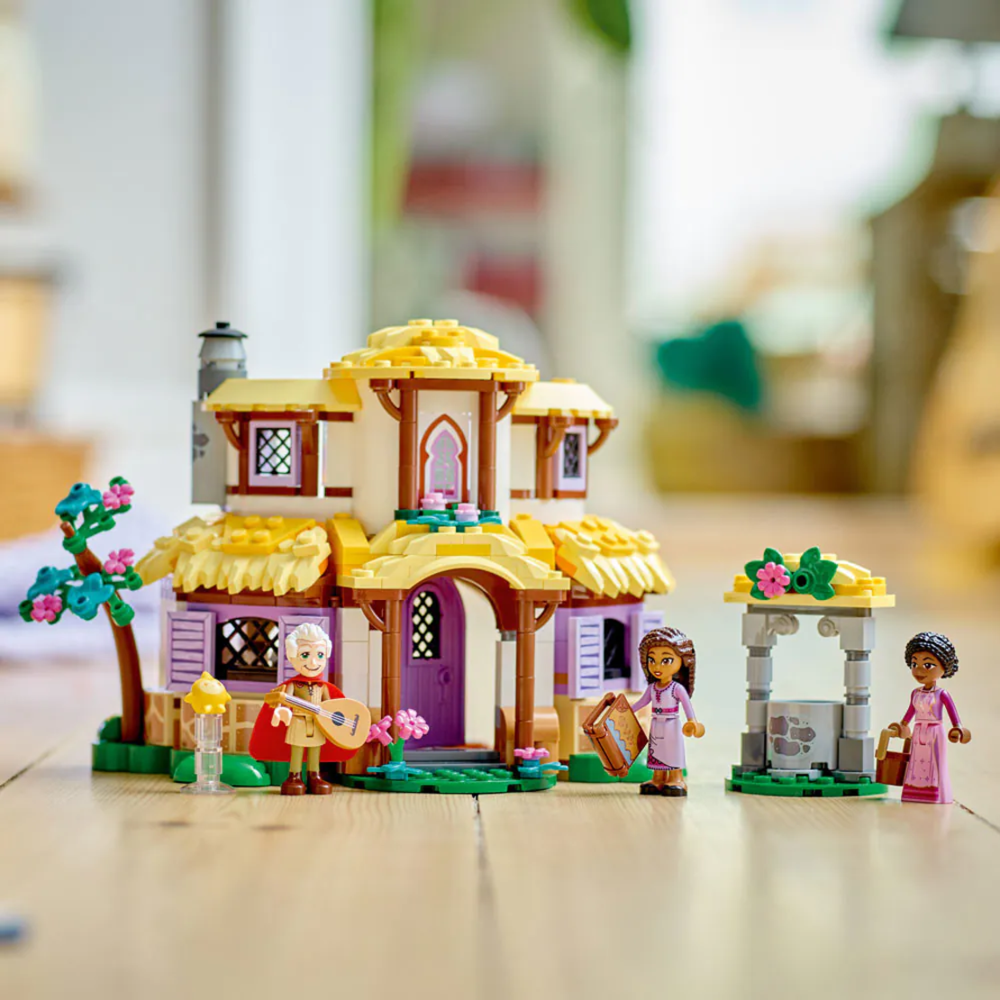 LEGO® Disney Princess Къщата на Аша 43231