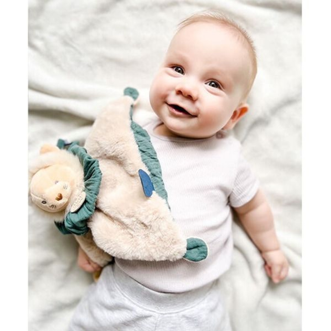 Плюшена играчка за гушкане 3 в 1 Doudou Лъв, 25 см.