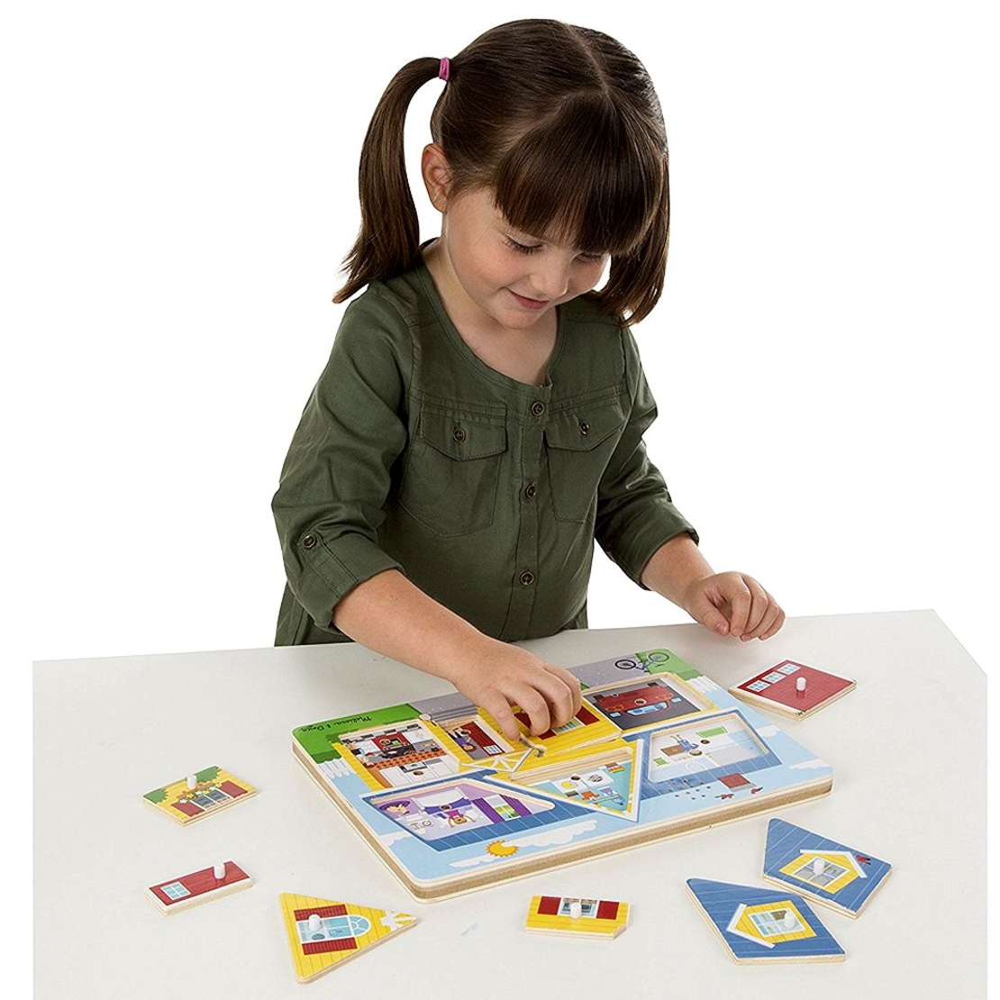 Дървен пъзел Melissa and Doug Къща със звуци 10734