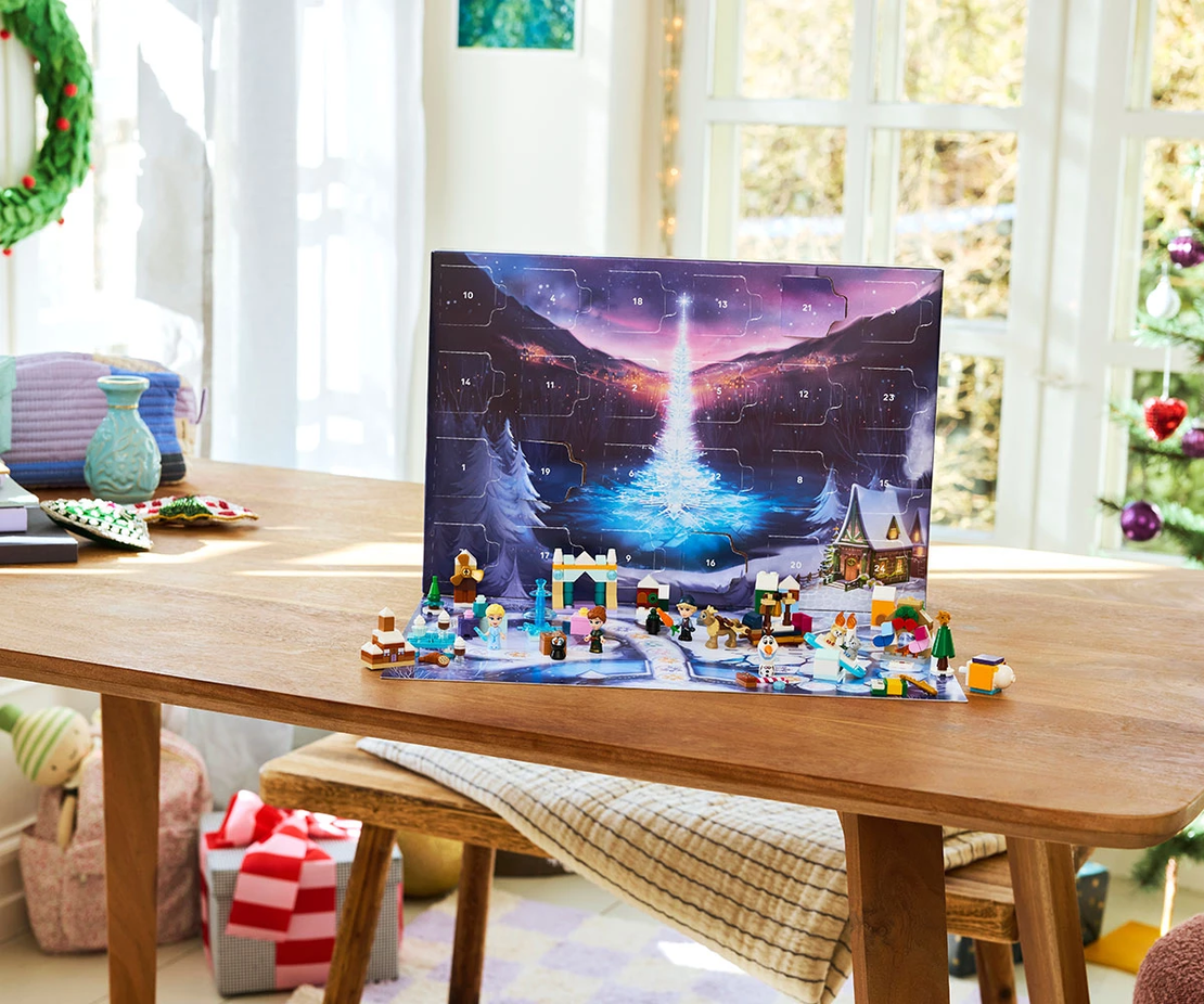LEGO® Disney Коледен календар 2025 г. 43273