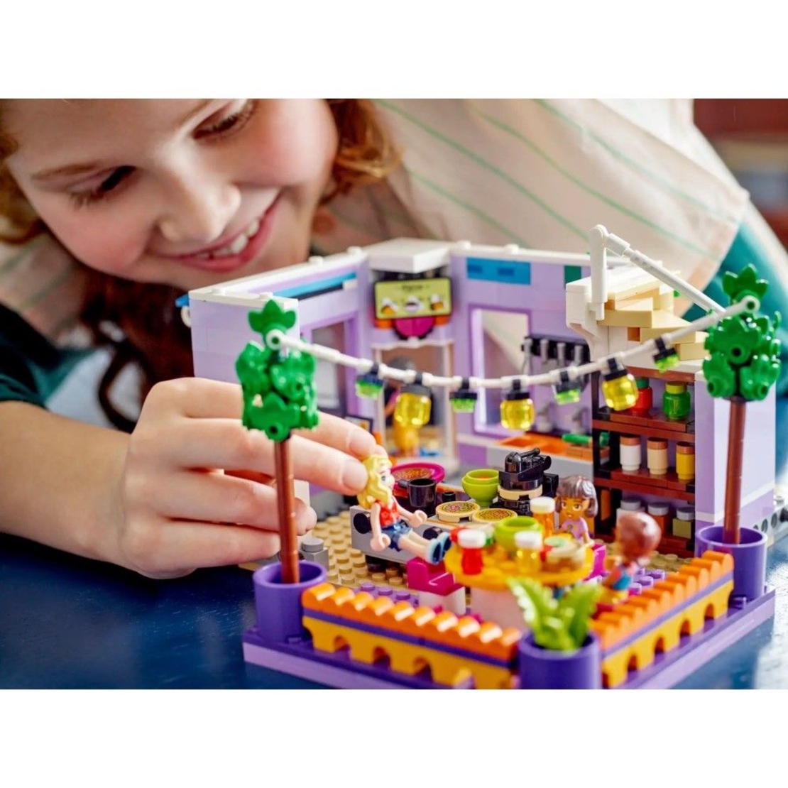 LEGO® Friends Обществена кухня Хартлейк Сити 41747