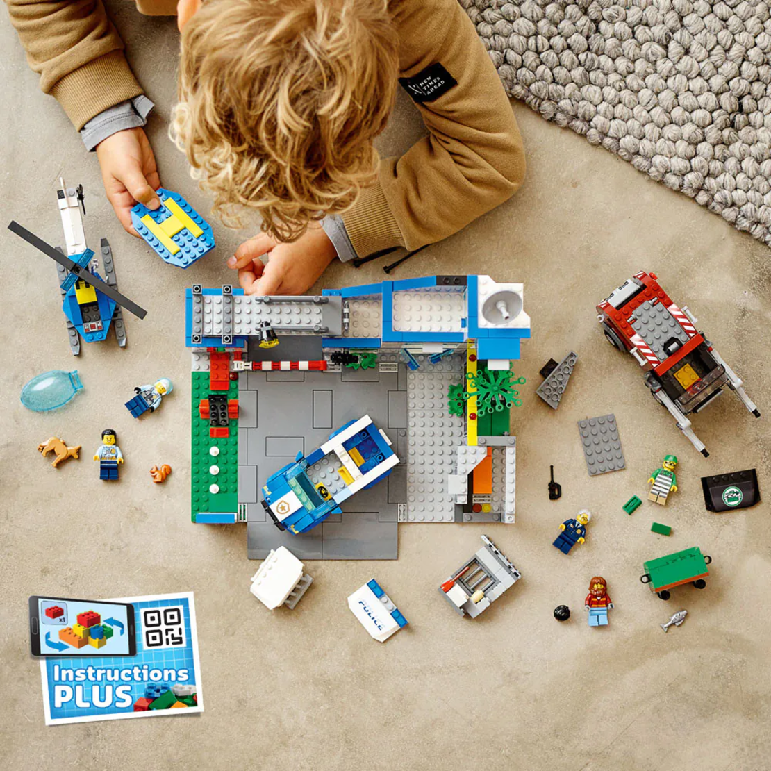 LEGO® City Полицейски участък 60316