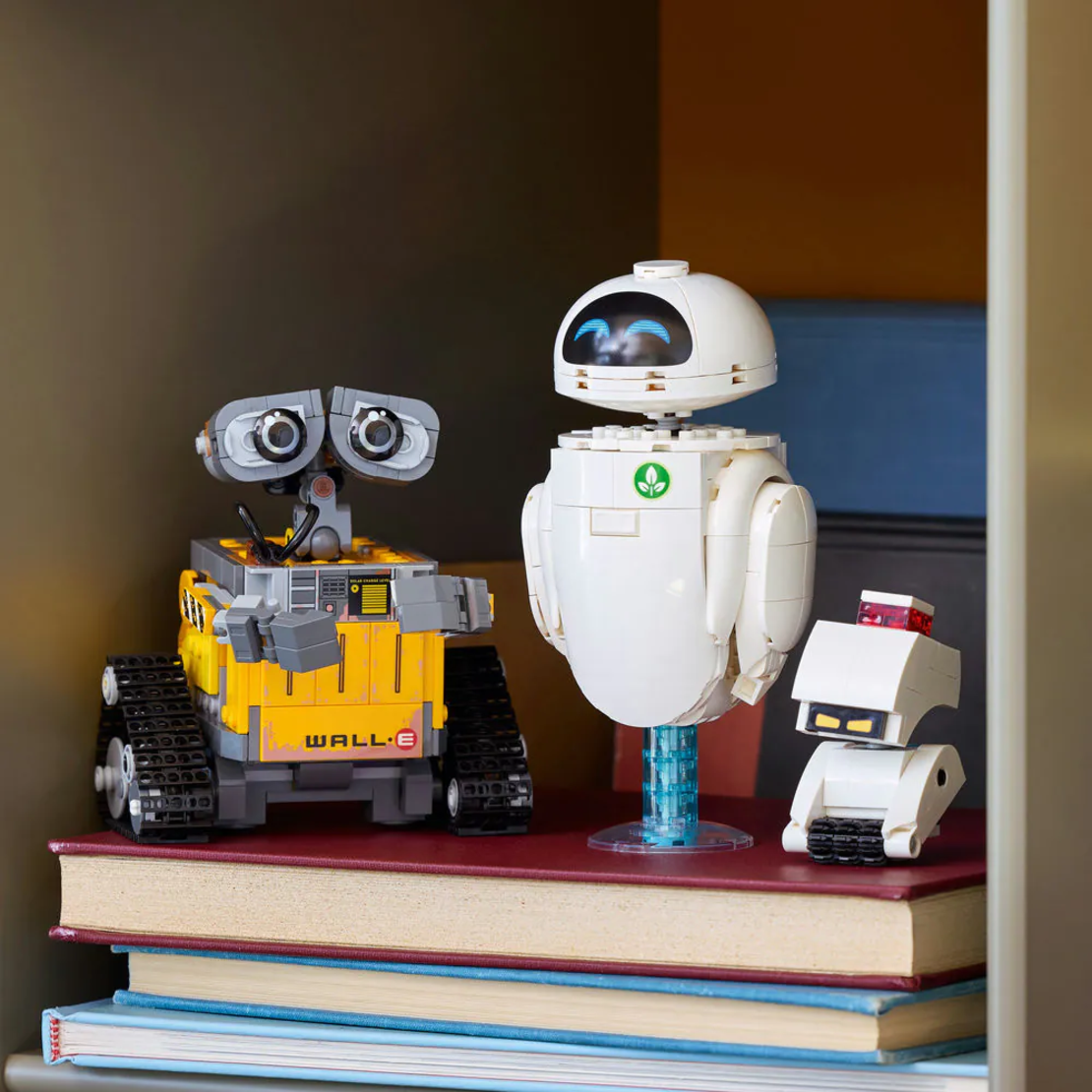 LEGO® Disney и Pixar WALL-E AND EVE 43279