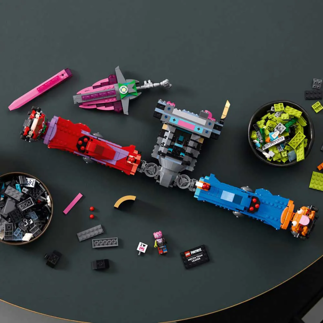 LEGO® Fortnite® Mecha Team Leader 77078