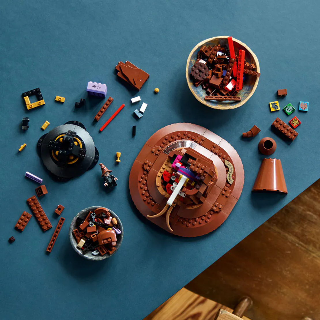 LEGO® Harry Potter™ Говореща разпределителна шапка 76429