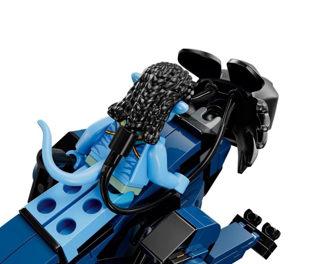 LEGO® Avatar Нейтири и Танатор срещу Куорич 75571