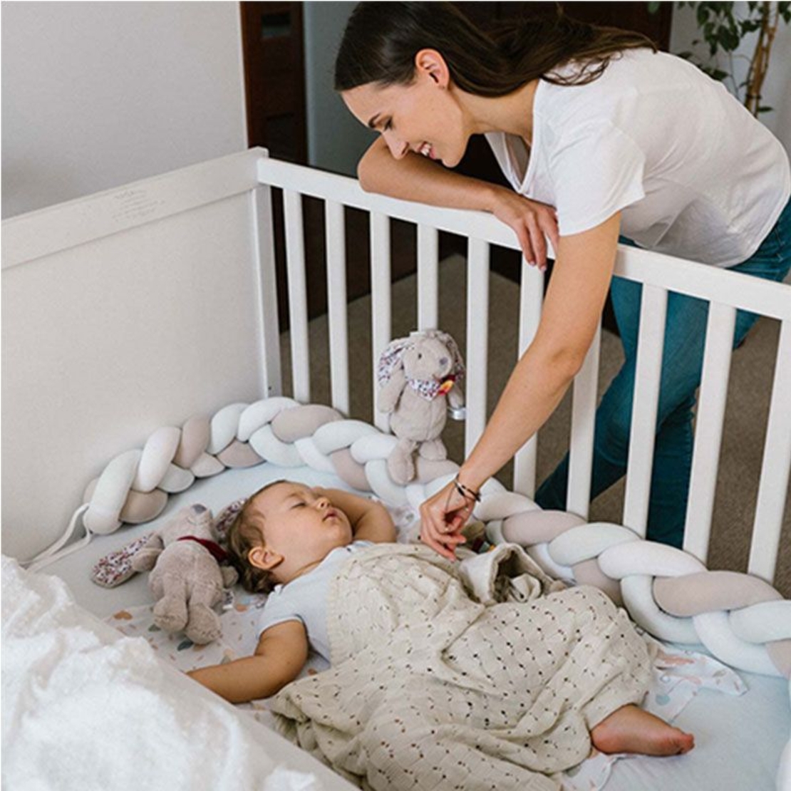Плюшена играчка за гушкане BabyOno Have Fun Зайчето Milly, 1525