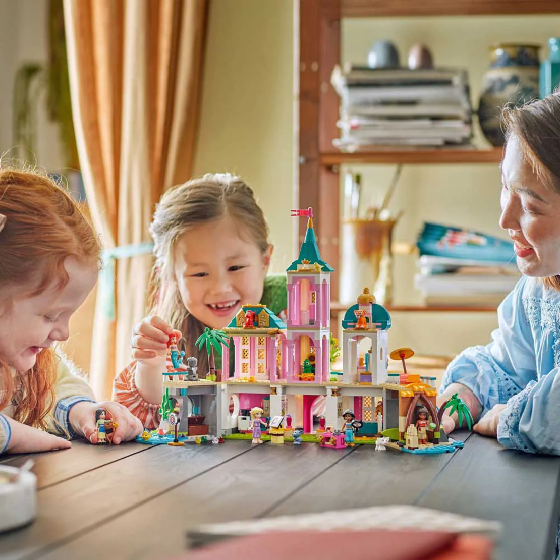 LEGO® Disney Замъкът на принцесите 43267