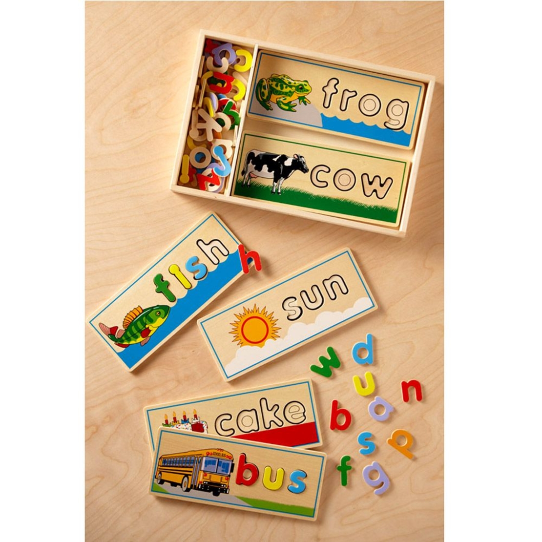 Нареди буквите Melissa and Doug 12940