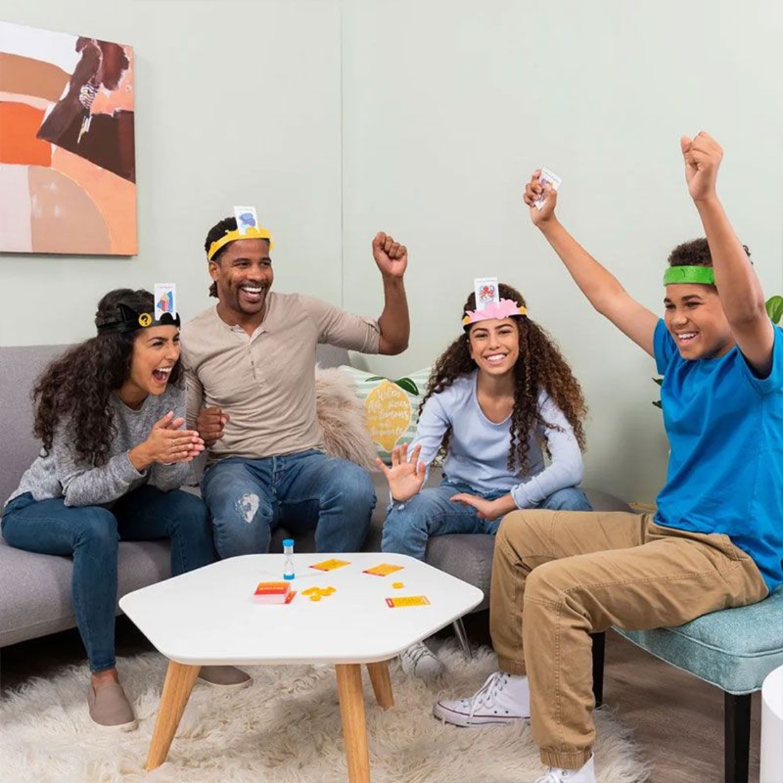 Настолна игра Spin Master HedBanz Какво съм аз?