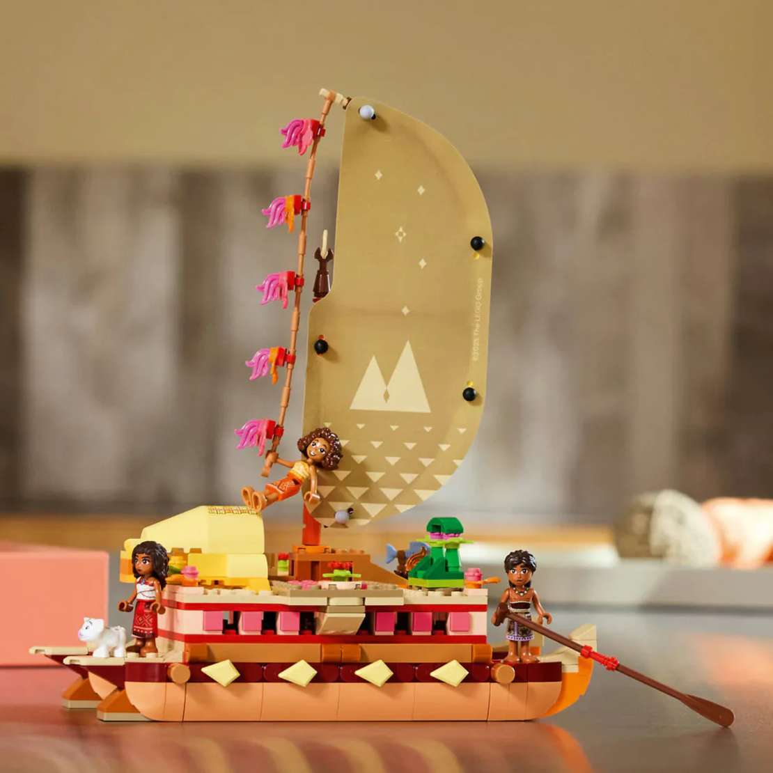 LEGO® Disney Приключенското кану на Ваяна 43270