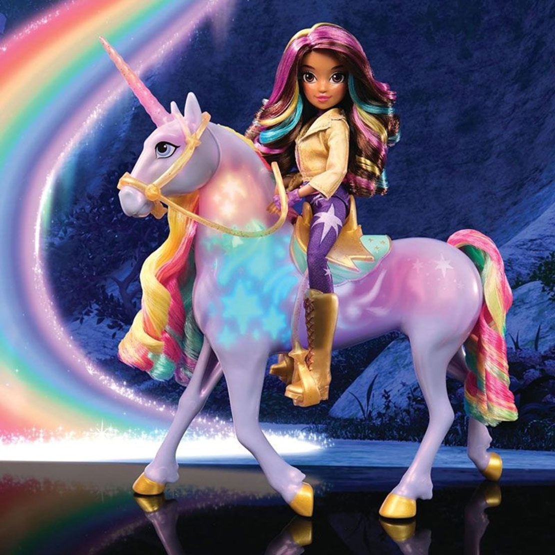 Kомплект интерактивна играчка светещ еднорог и кукла Spin Master Unicorn Academy Sophia & Rainbow Light-Up Wildstar, със звуци и музика