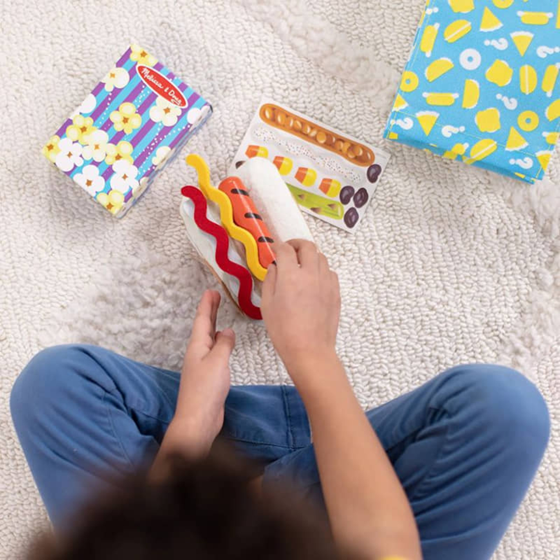 Детски игрален комплект изненада Melissa and Doug Какво има за обяд? 95211
